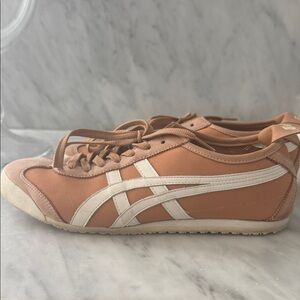 Onitsuka Tiger Mexico 66 Sneaker in Tan (“Sand Red”) / White Cream mens size 7.5